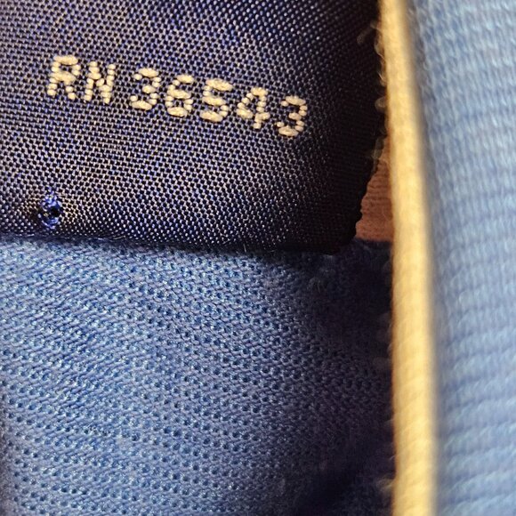 Editions Van Heusen Mens Polo Shirt Blue Size L Cotton Polyester Shoulder Button - Picture 6 of 9